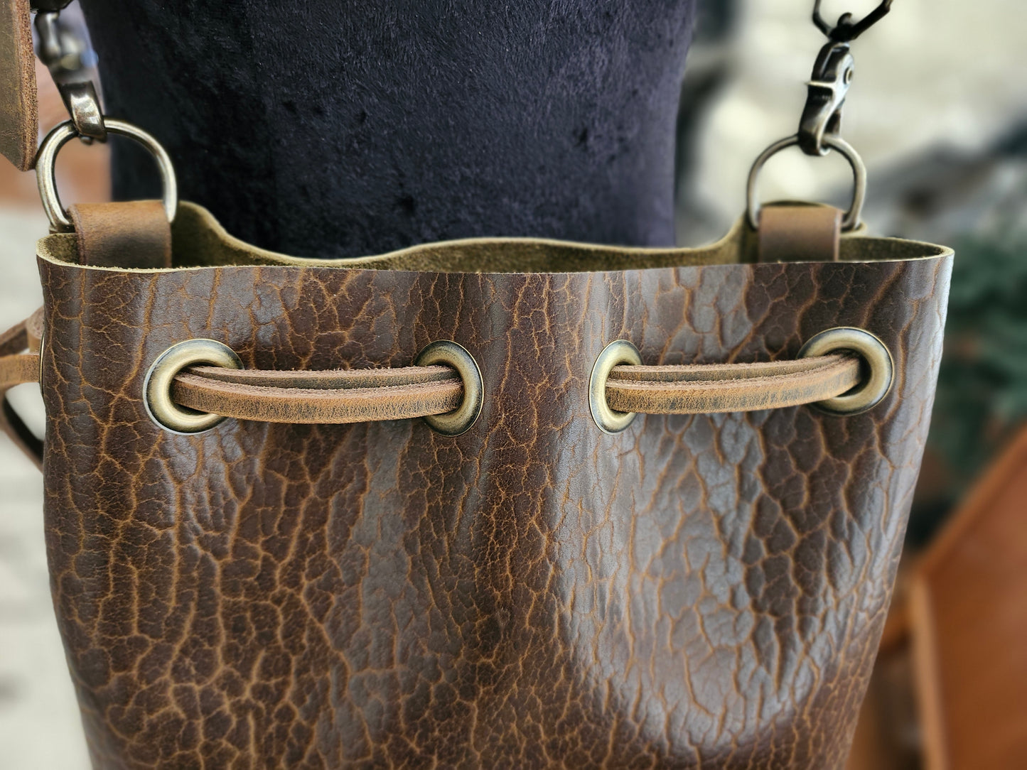 Susan Drawstring Bucket - Bison Olive