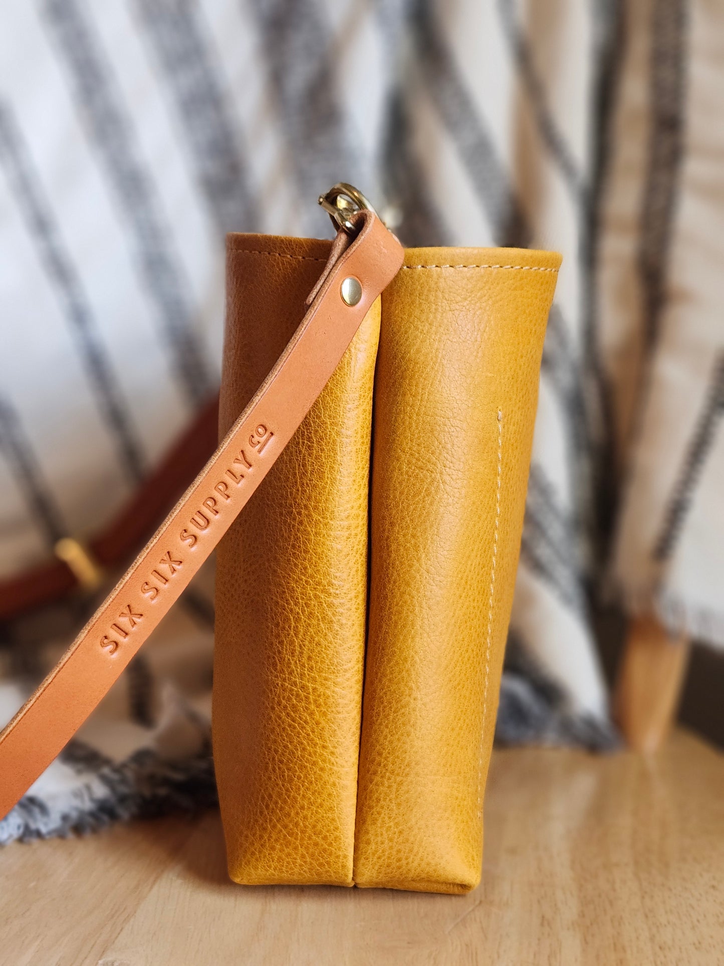 Jackie Lee 8 Inch Crossbody - Amber