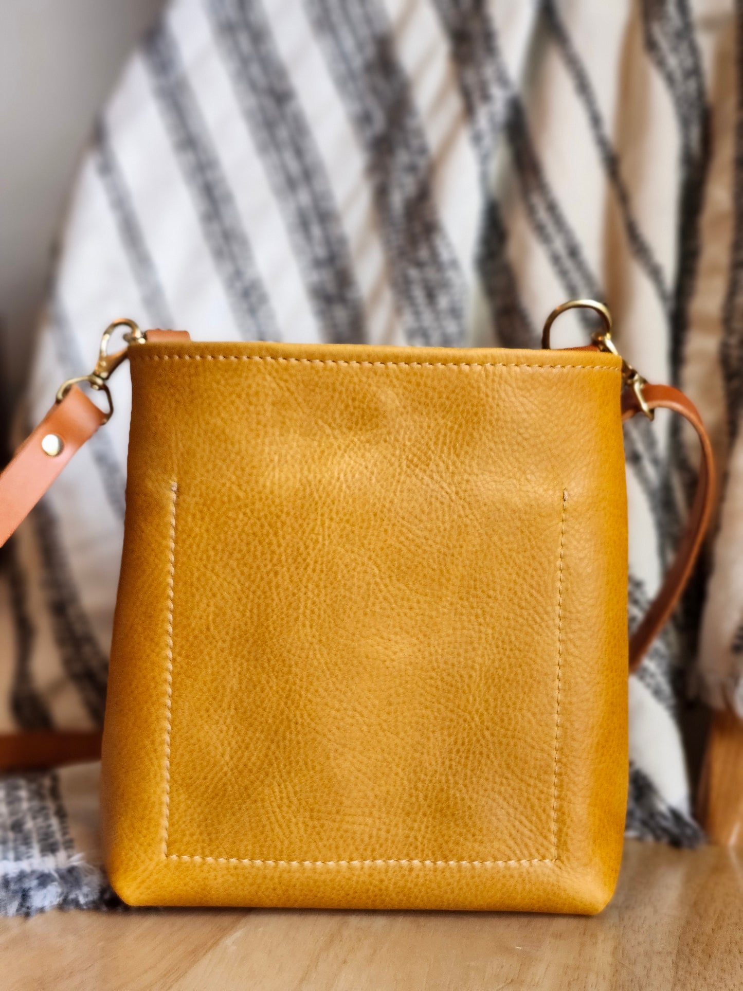 Jackie Lee 8 Inch Crossbody - Amber