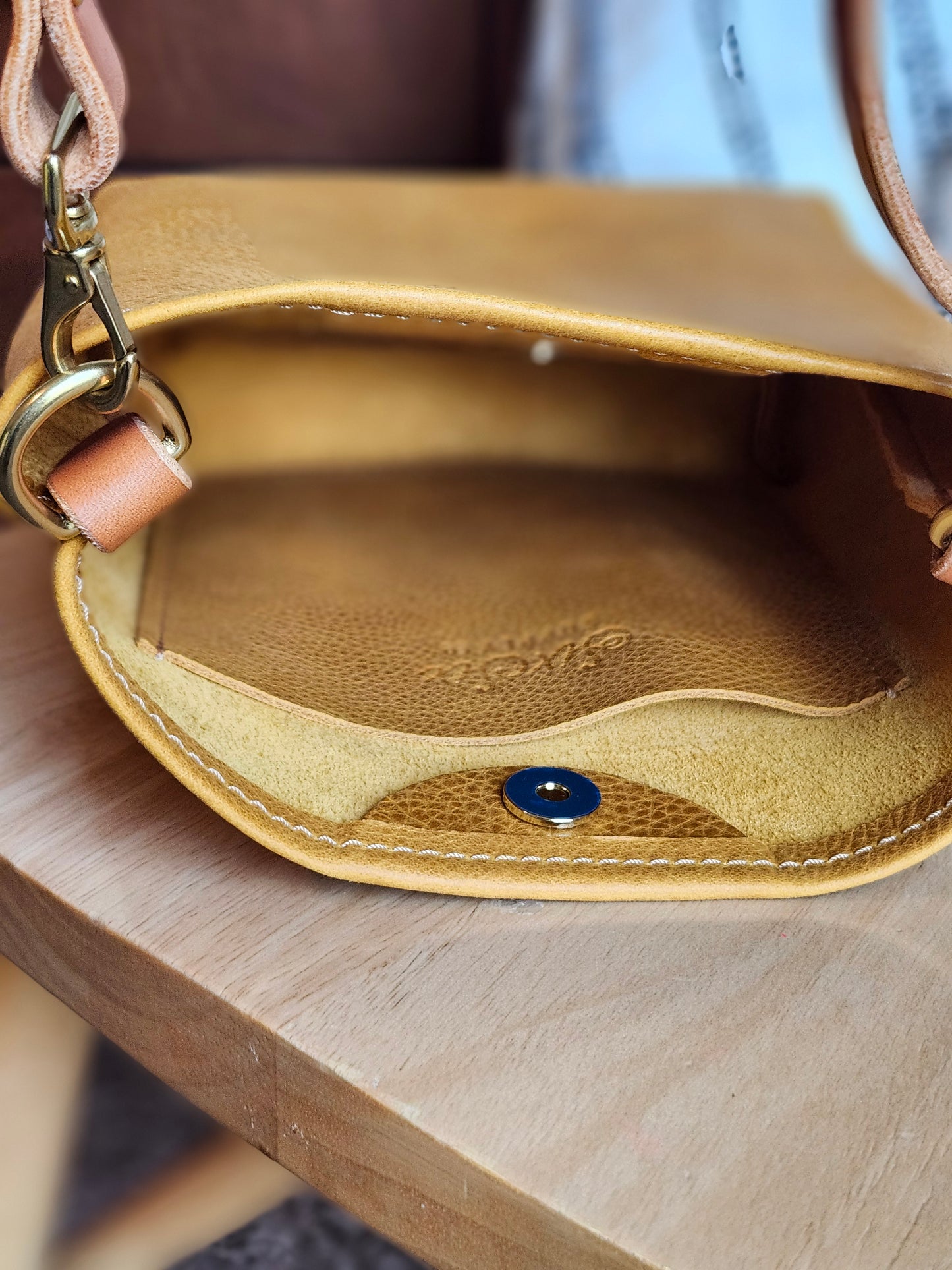 Jackie Lee 8 Inch Crossbody - Amber