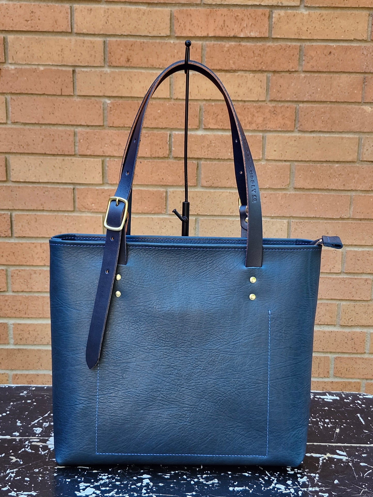 Jackie Lee 15 Inch Tote - BULLHIDE Navy