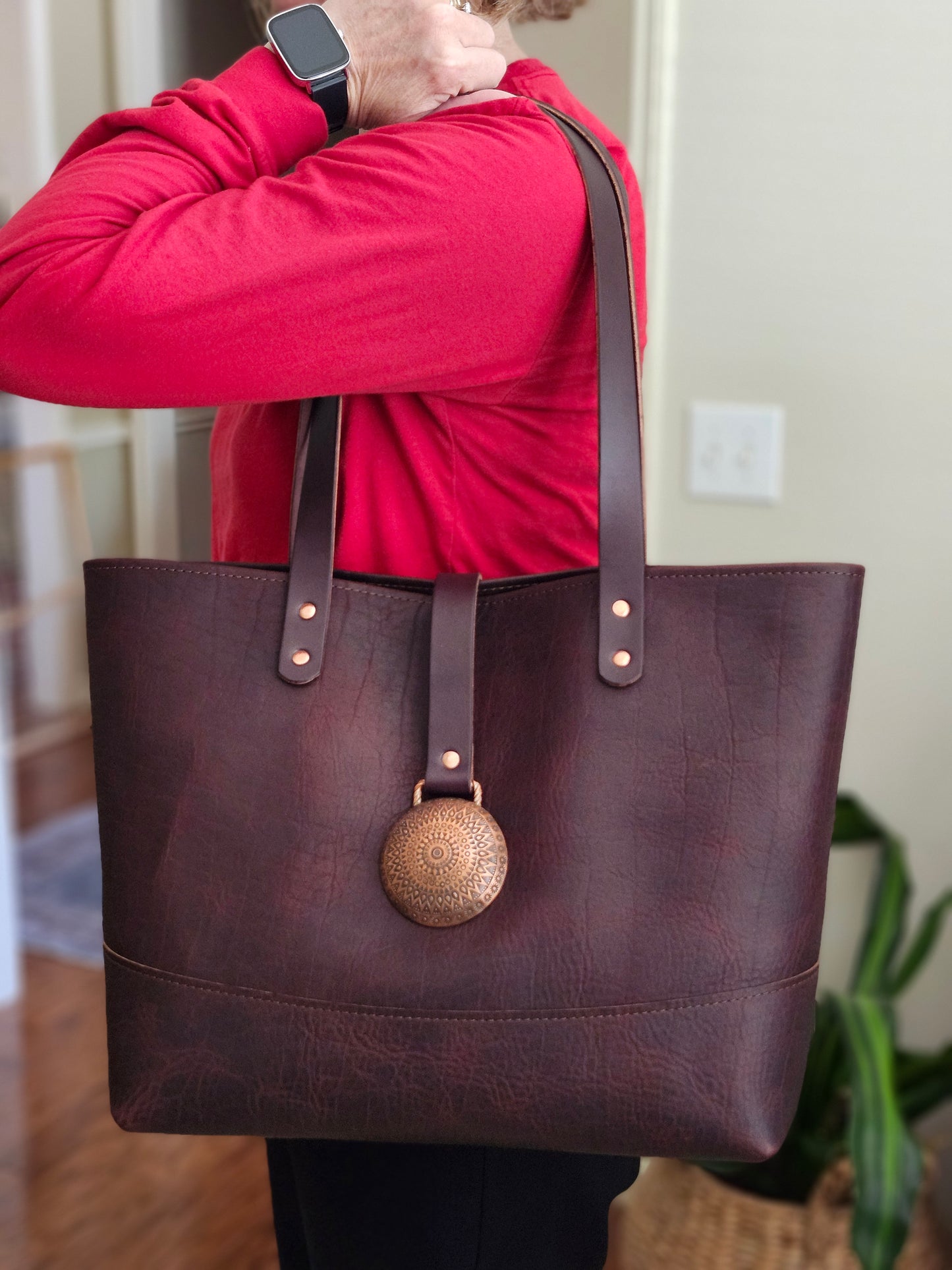Edwina 14 Inch Tote - SPECIAL EDITION BISON WITH COPPER MEDALLION