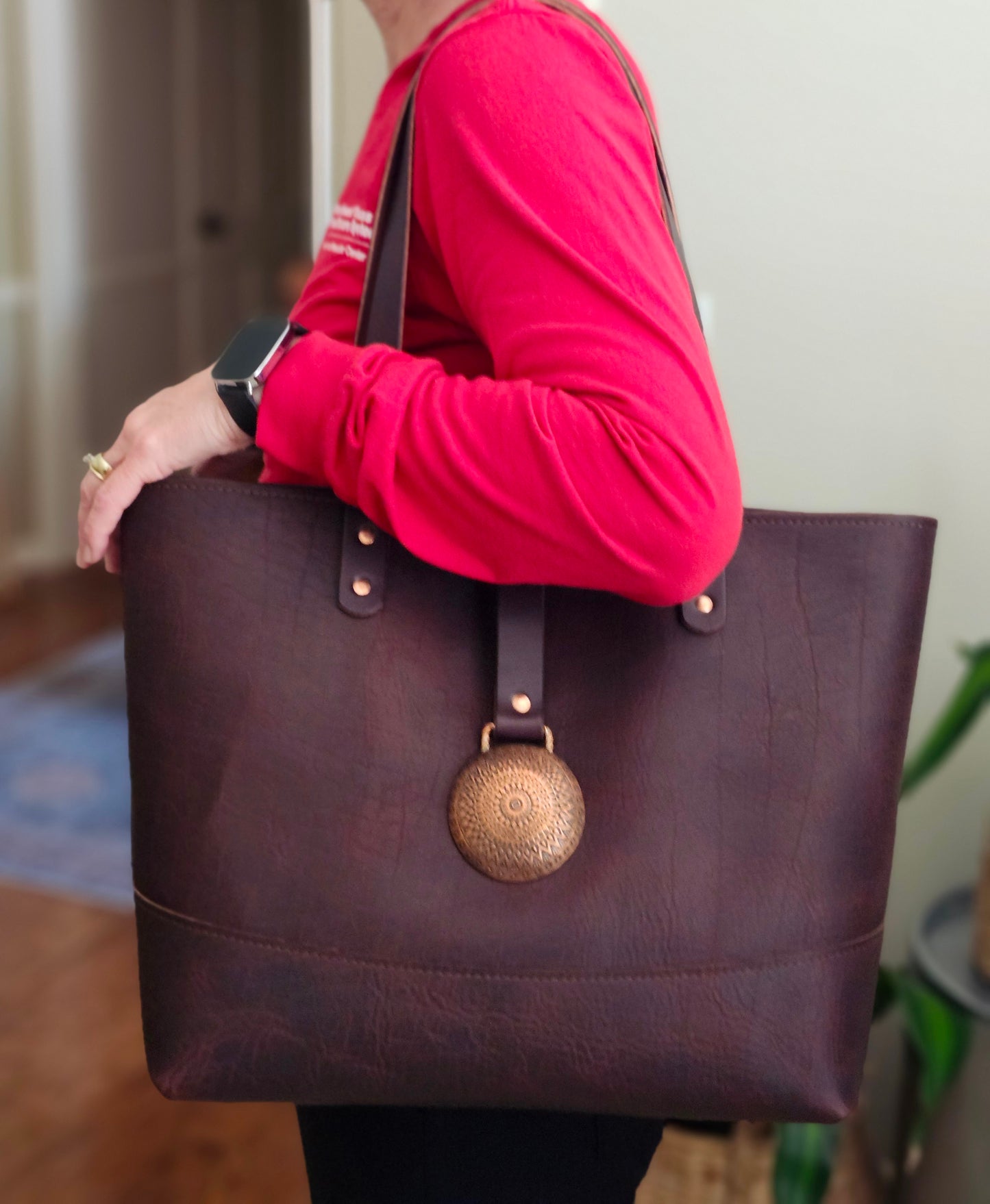 Edwina 14 Inch Tote - SPECIAL EDITION BISON WITH COPPER MEDALLION