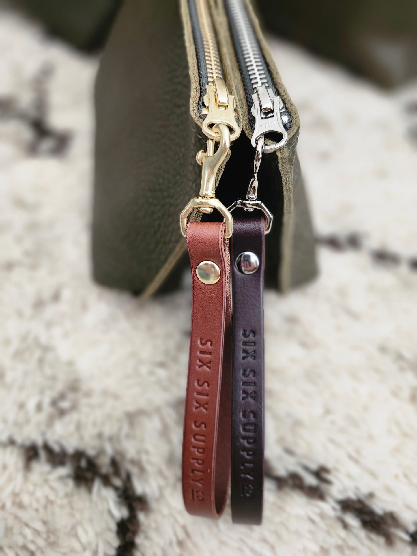 Katie 7" Wristlet - Olive W/Zipper