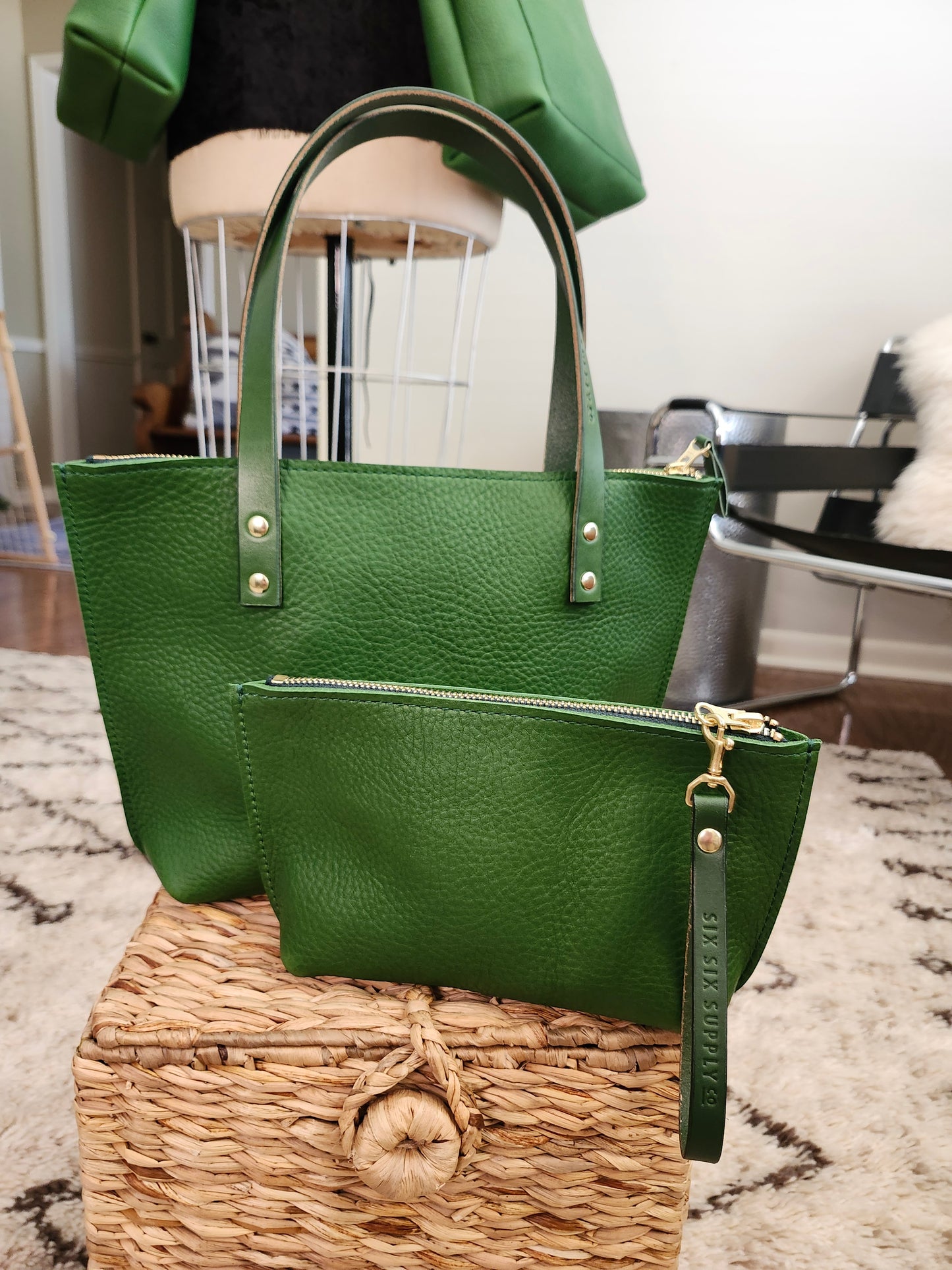 Katie 10" Modern Zippered Tote - Jade