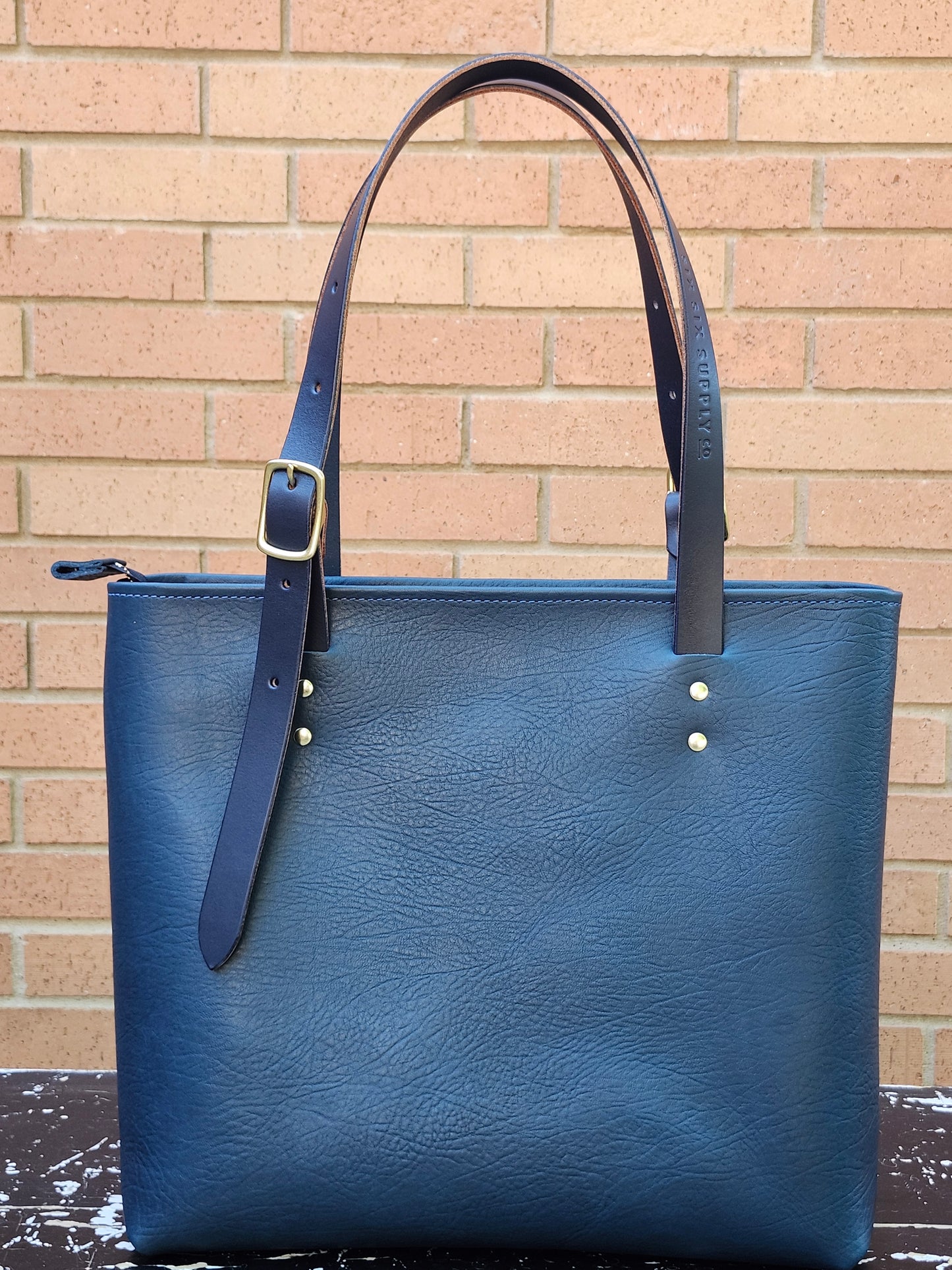 Jackie Lee 15 Inch Tote - BULLHIDE Navy