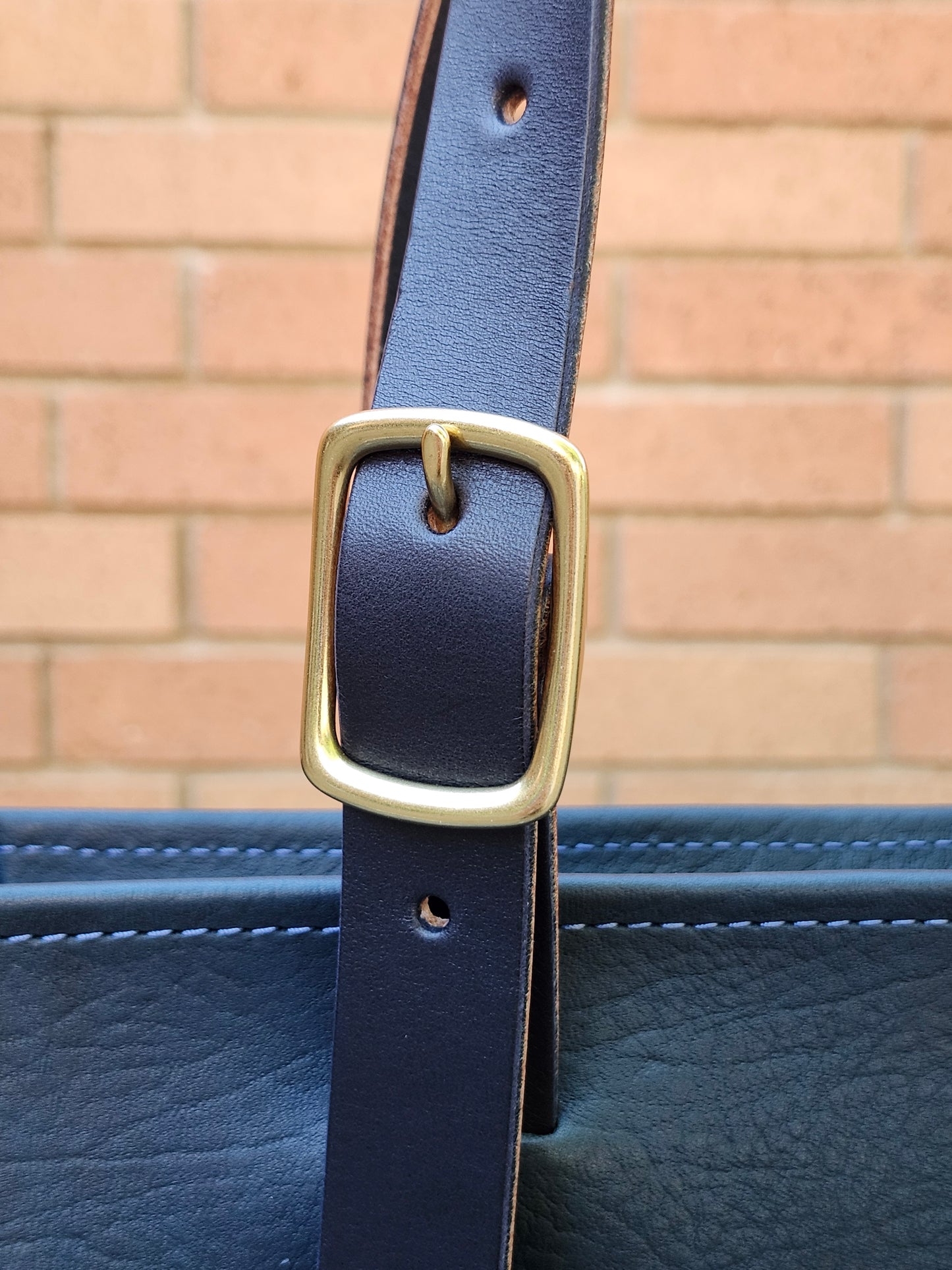 Jackie Lee 15 Inch Tote - BULLHIDE Navy