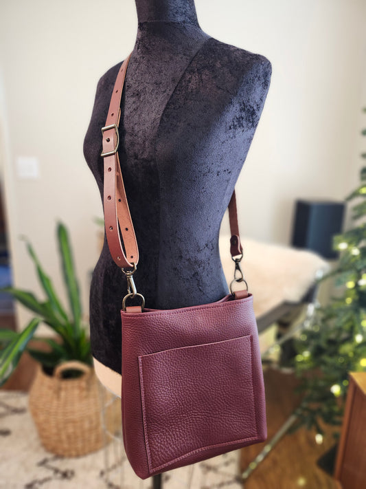 Jackie Lee 10 Inch Crossbody - Merlot