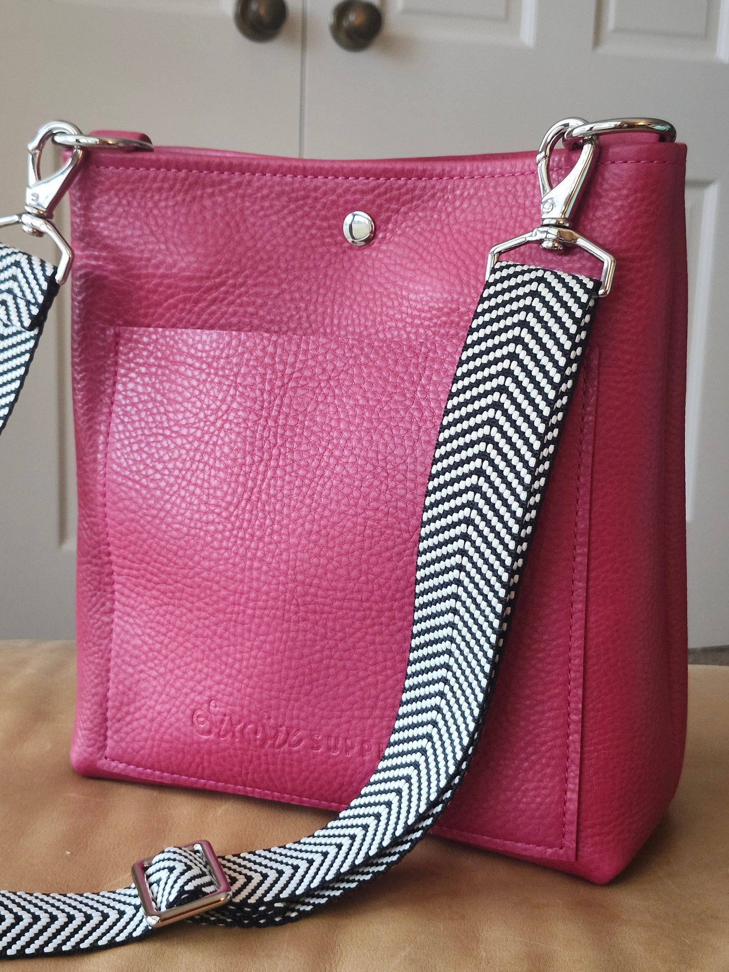 Jackie Lee 10" Crossbody - Fuchsia w/Black & White Jacquard Webbing Strap