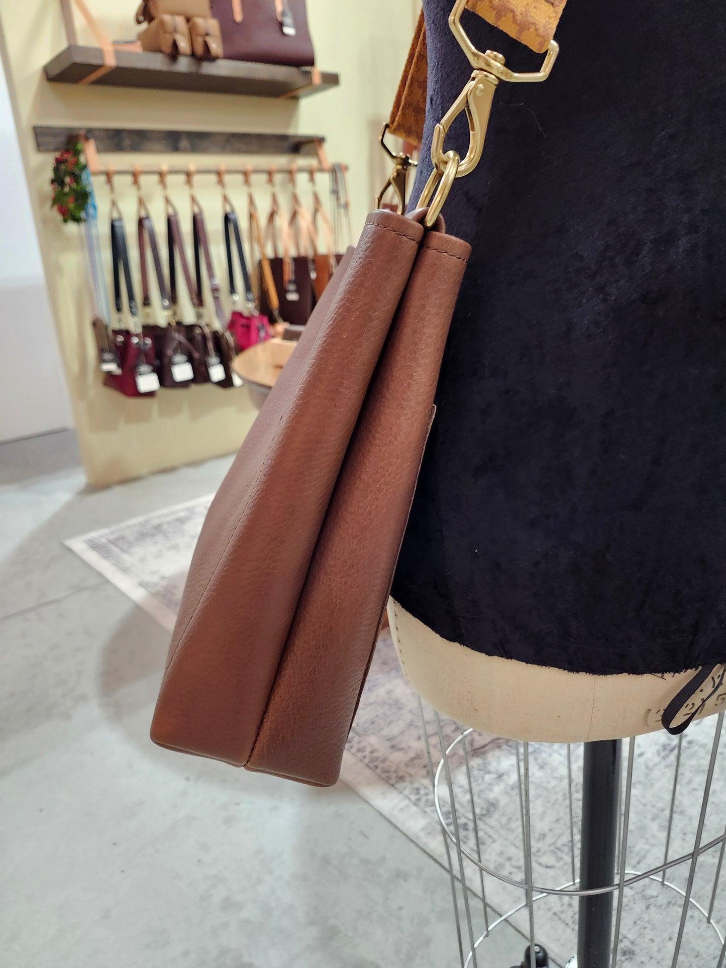 Jackie Lee 10" Crossbody - Walnut w/Brown & Gold Houndstooth Webbing Strap