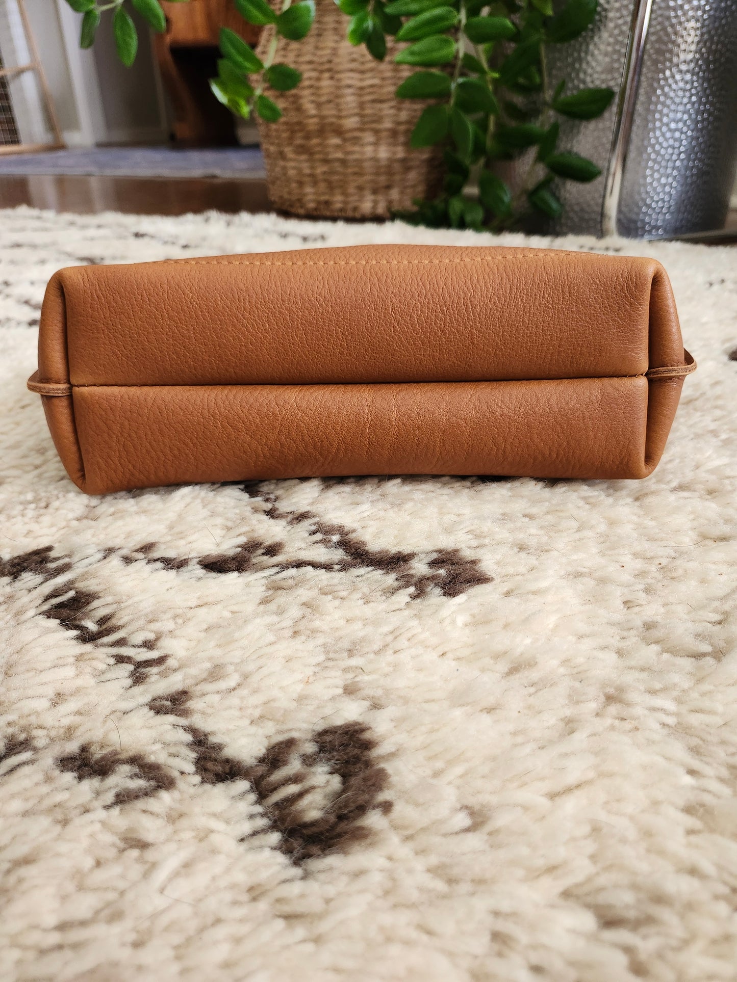 Katie 10" Modern Tote - Hickory w/Zipper