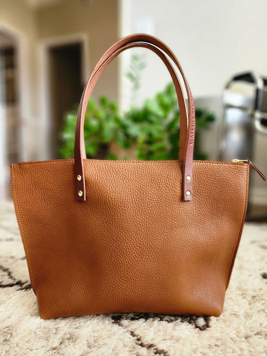 Katie 12" Modern Tote - Hickory w/Zipper