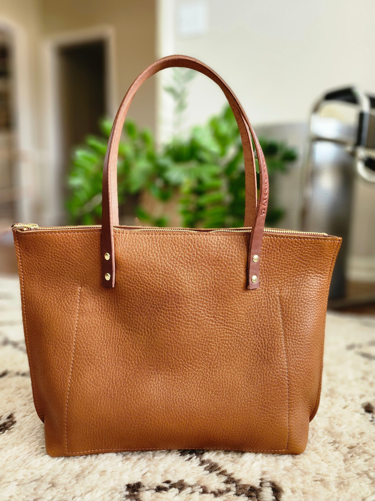 Katie 12" Modern Tote - Hickory w/Zipper