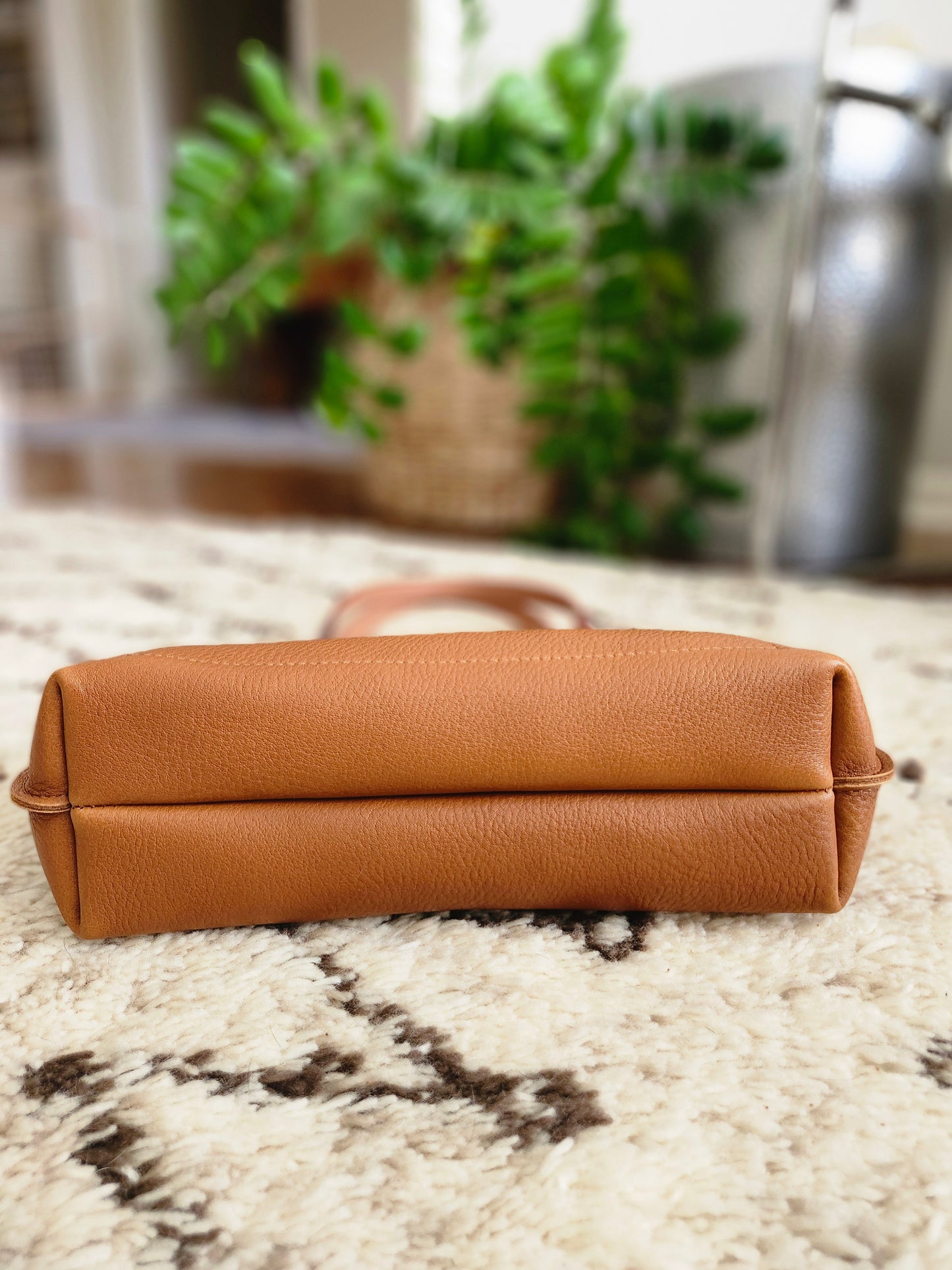Katie 12" Modern Tote - Hickory w/Zipper