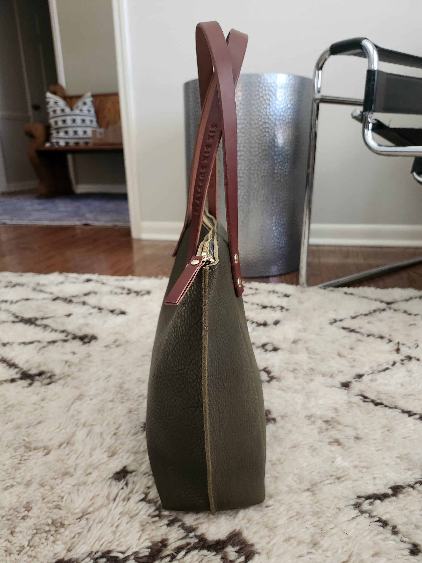 Katie 10" Modern Tote - Olive w/Zipper