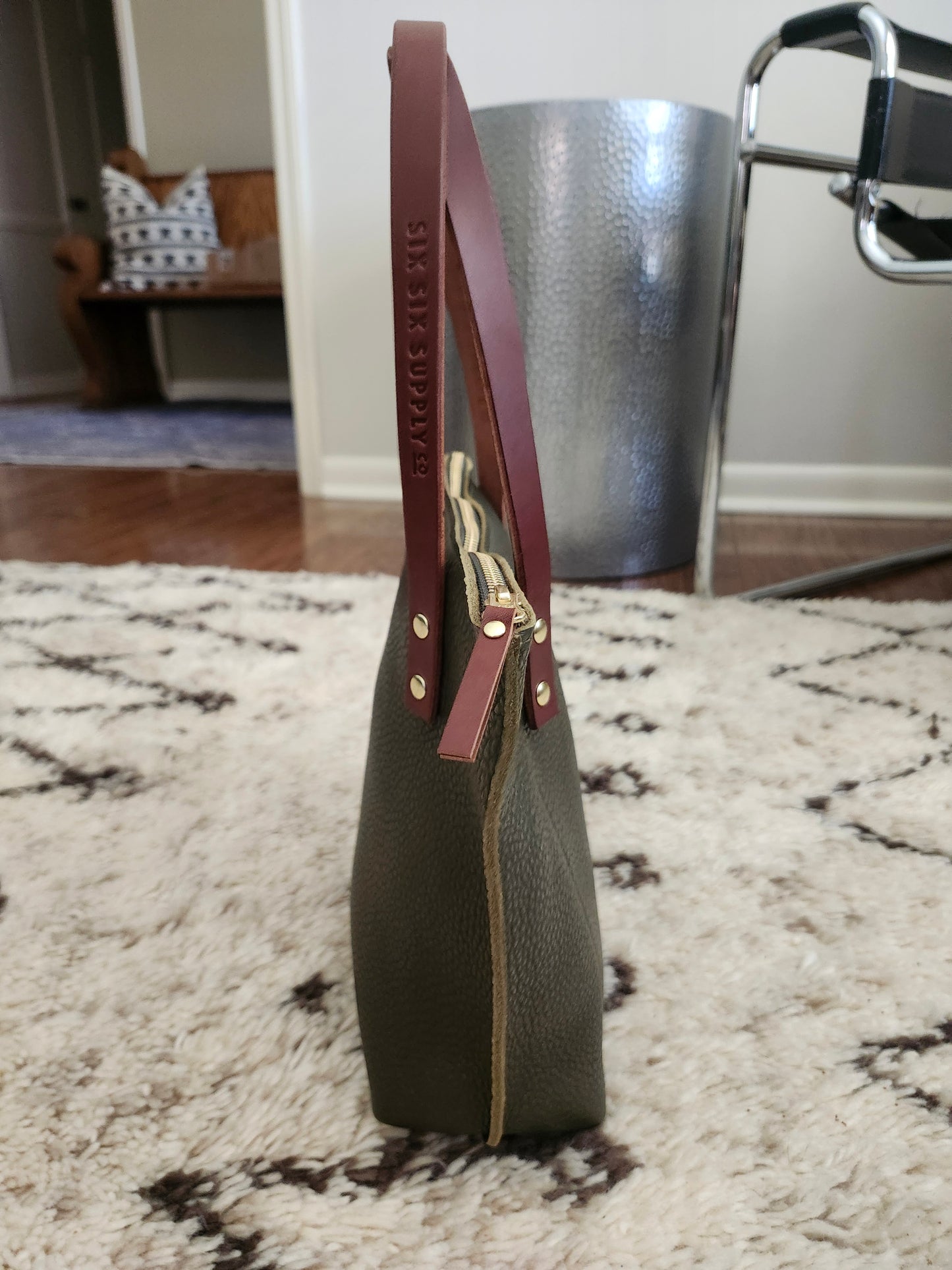 Katie 12" Modern Tote - Olive w/Zipper