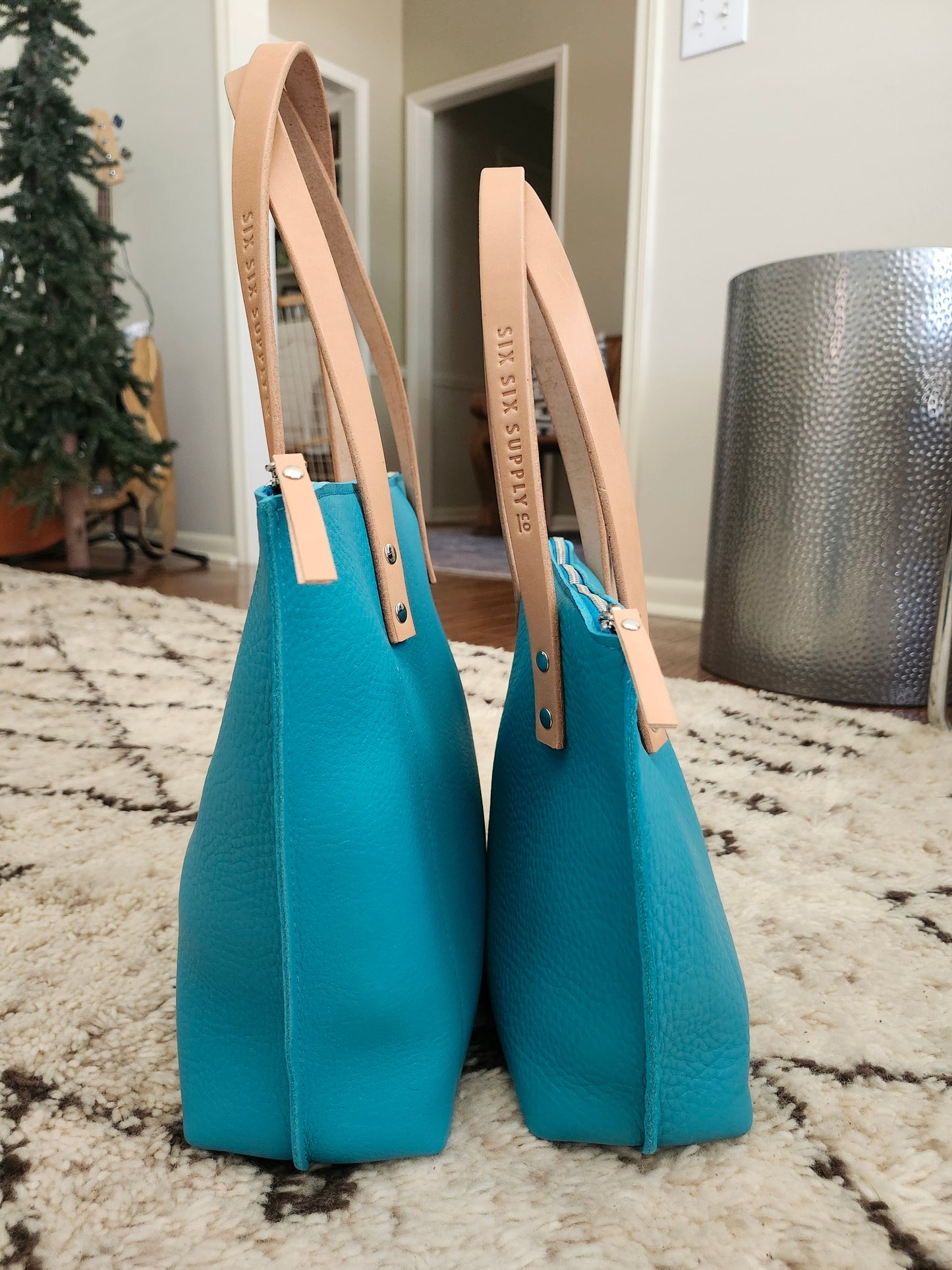 Katie 12" Modern Tote - LIMITED EDITION TURQUOISE w/Zipper