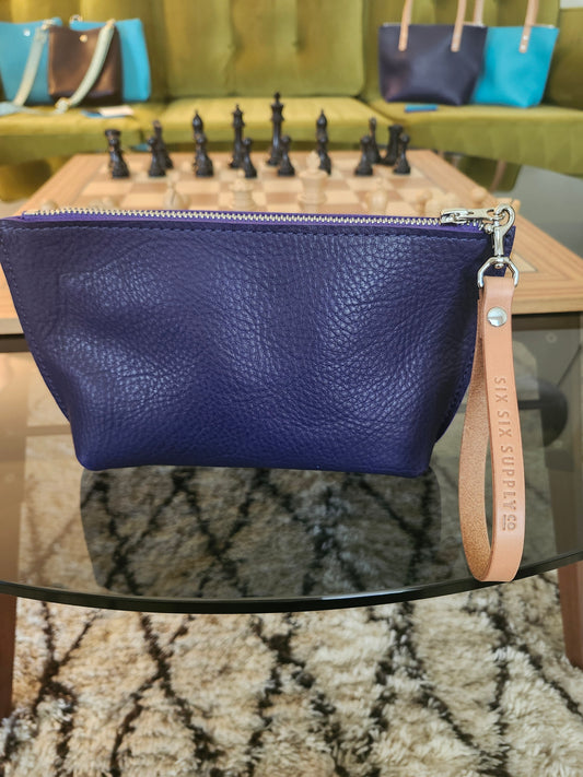 Katie 7" Wristlet - GRAPE w/Zipper