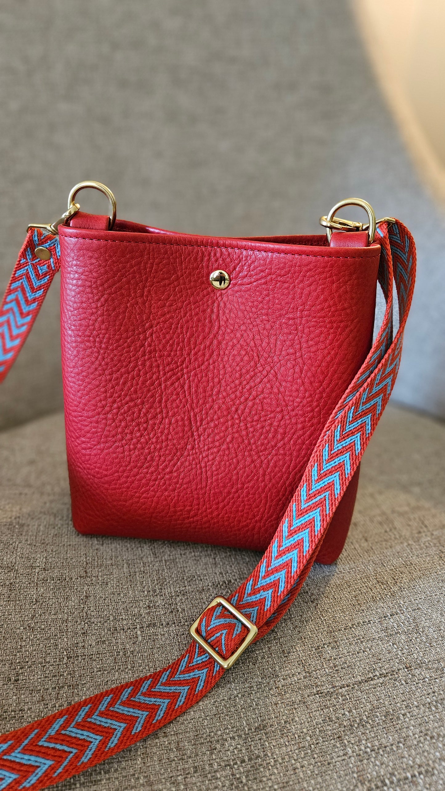 Jackie Lee 8" Crossbody - Red w/Webbing Strap